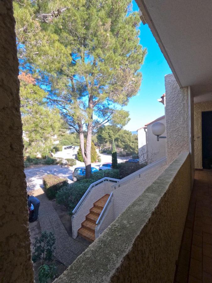 Appartement Hyeres - Costebelle Duplex Vue Mer Balcon Residence Privee Parking - Marie Caroline Kültér fotó